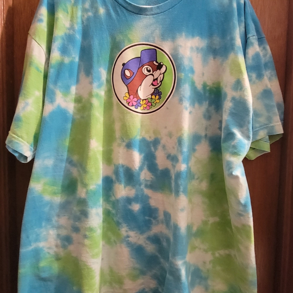 Buc ees tshirt 2x